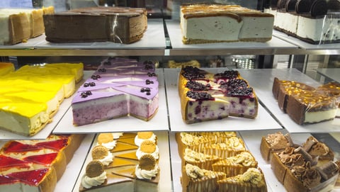 restoran tatlı tedarikçisi cheesecake sunumu